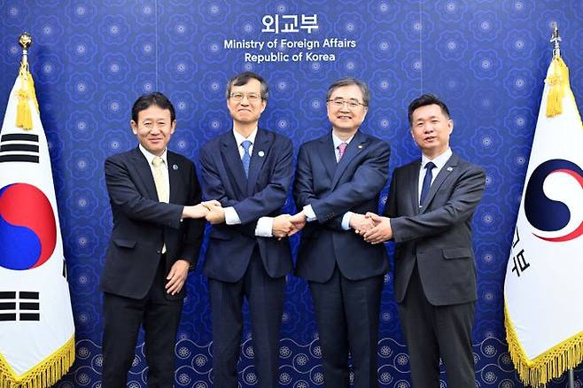 조현 외교부 장관 한일중 3국 협력사무국 접견 ⓒ외교부