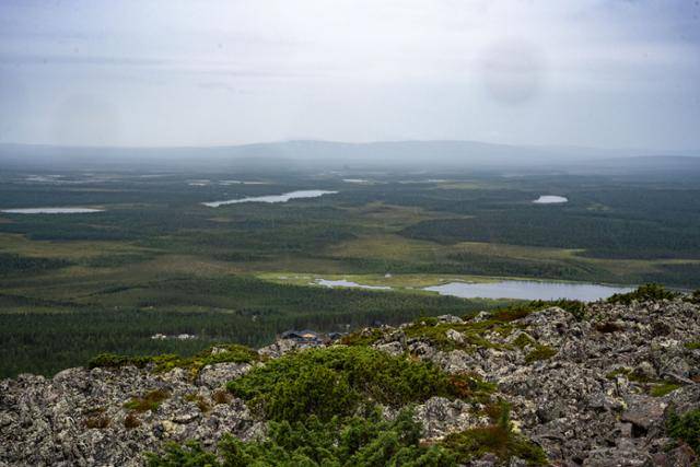 키틸라 레비펠에서 바라본 일대의 풍경.