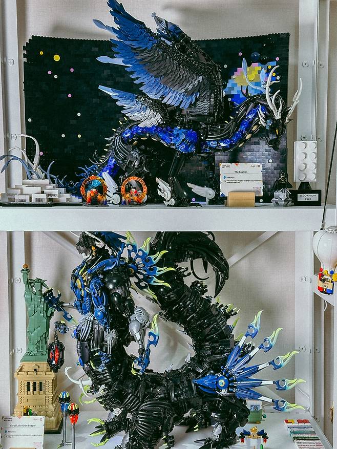 조영훈 레고그룹 본사 디자이너의 방에 전시된 레고 작품들 / 사진=권효정 여행+ 기자