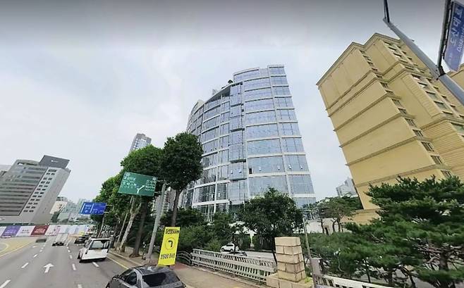 영동남교 남단 위치한 청담동 PH129 전경 [사진 = 로드뷰]