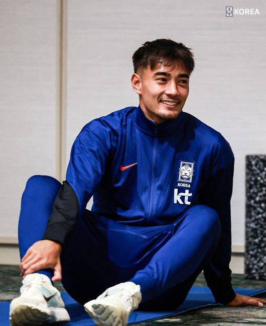 [사진] 옌스 카스트로프 / KFC