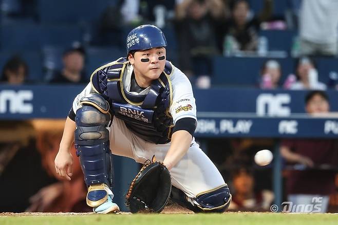 NC 김형준은 20대 포수들이 뽑은 리그 최고의 20대 포수로 선정됐다. 그는 장타력과 강한 어깨가 강점이다. 사진제공｜NC 다이노스