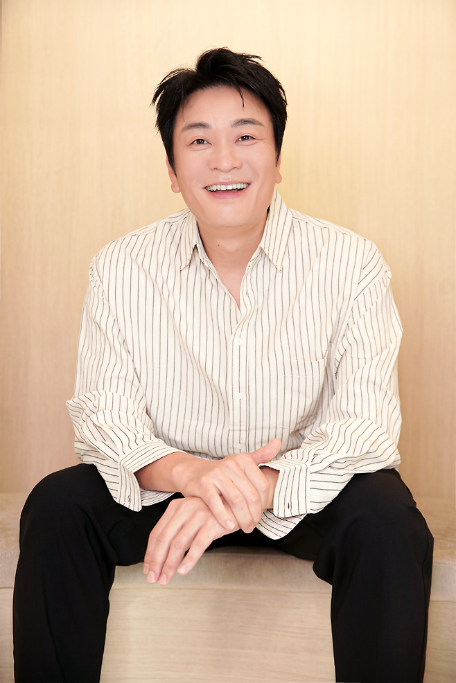 사람엔터테인먼트 제공