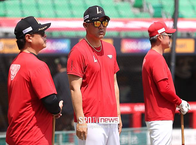 ▲ 이숭용 감독은 청라 시대에 대비한 로드맵 작성에 본격적으로 나설 가능성이 크다 ⓒ곽혜미 기자