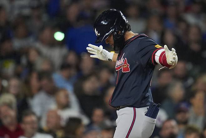 김하성이 홈런을 친 뒤 세리머니를 하고 있다. 사진 | AP 연합뉴스