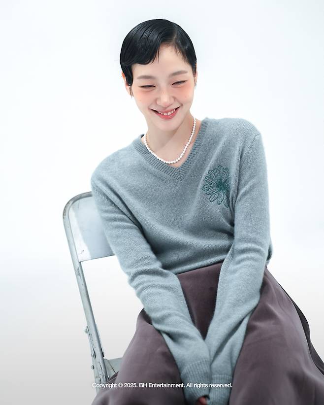 김고은 화보 촬영 현장 비하인드컷 (제공: BH엔터테인먼트)