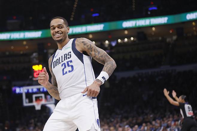 <yonhap photo-3704="">댈러스와 4년 연장 계약에 합의한 P.J. 워싱턴. [AP=연합뉴스]</yonhap>