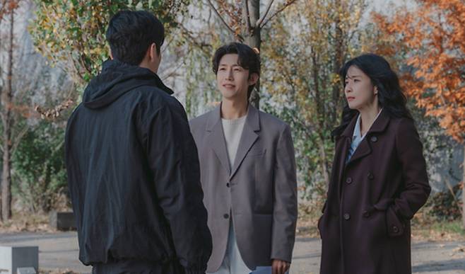 이민기, 강기영, 이보영. 사진| MBC