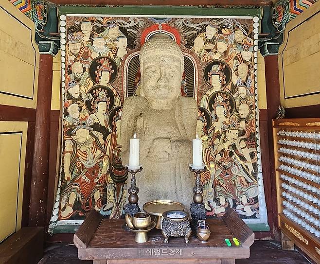 덕주사 약사전 석조약사여래입상