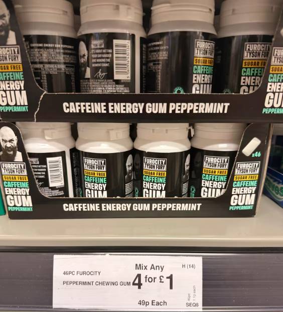 영국에서 팩당 46개들이 껌 4팩이 1파운드(약 1900원)에 판매되고 있는 모습. [‘HotUKDeals’ 홈페이지 캡처]