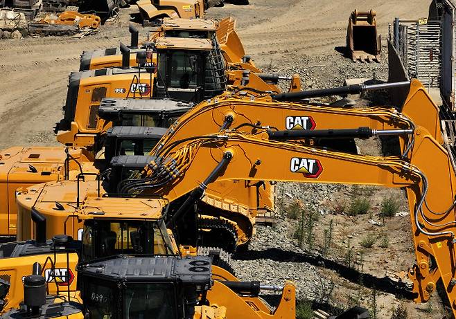 캐터필러 중장비(사진=AFP)