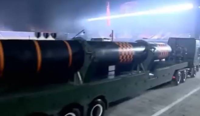 과거 북한 열병식에서 공개된 ‘해일’. 유튜브 캡처