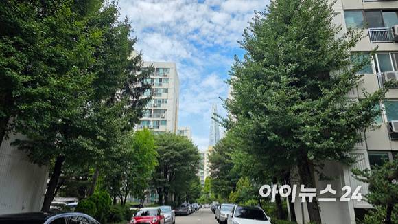 4일 서울 송파구 송파동 '송파한양2차' 단지 전경.