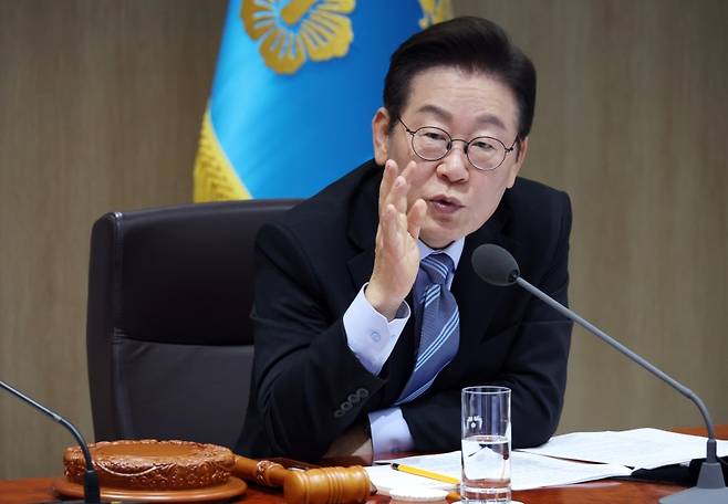 ▲ 이재명 대통령이 2일 용산 대통령실에서 열린 국무회의에서 발언하고 있다 [연합뉴스]&nbsp;