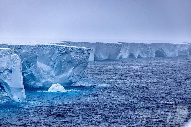 2024년 1월 세계에서 가장 큰 빙산 A23a를 남극에서 촬영한 모습. /로이터=뉴스1