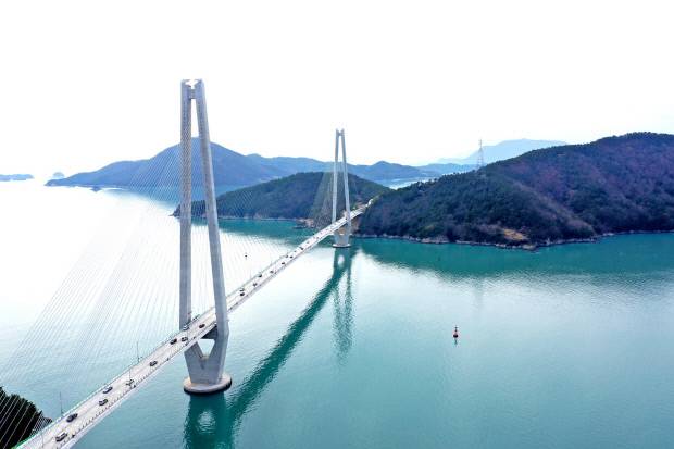 여수 백리섬섬길 여수~고흥 다리.