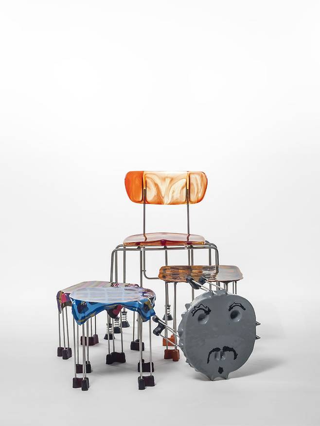 Broadway 929 Chair, prototypes FISH DESIGN Coffee Table, FISH DESIGN Coffee Table *재판매 및 DB 금지