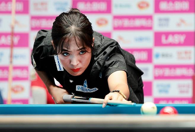 [서울=뉴시스] 프로당구 2025~2026시즌 4차 투어 'SY 베리테옴므 PBA-LPBA 챔피언십' LPBA 결승에 진출한 스롱 피아비. (사진=LPBA 제공) *재판매 및 DB 금지