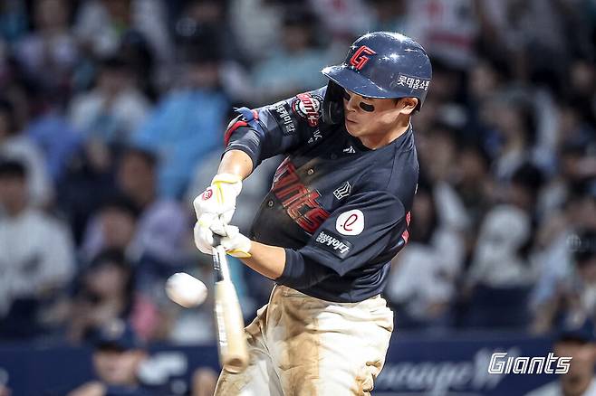 ▲ 가을 캠프에서 새로운 방향성이 기대를 모으고 있는 박찬형 ⓒ롯데 자이언츠