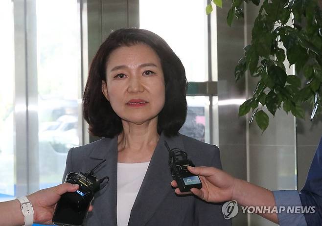 경찰 출석한 이진숙 방통위원장 [연합뉴스 자료사진]