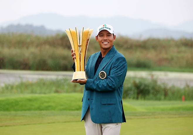 문도엽이 7일 전남 영암 골프존카운티 영암45 카일필립스 코스에서 열린 KPGA 투어 파운더스컵 최종 라운드에서 우승을 차지했다. 사진 | KPGA