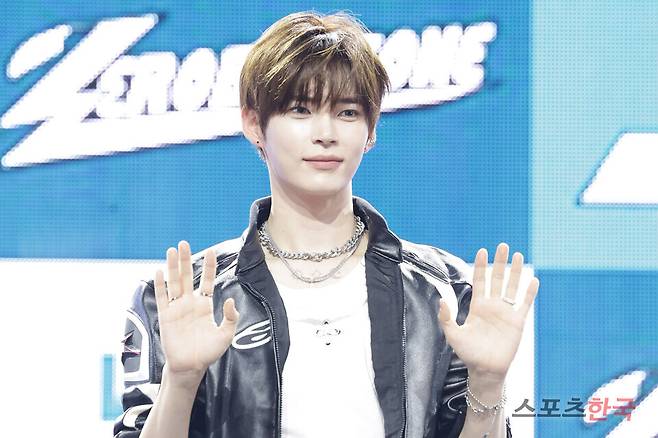 정규 1집 '네버 세이 네버(NEVER SAY NEVER)' 발매 기념 미디어 쇼케이스에 참석한 그룹 제로베이스원(ZEROBASEONE) 성한빈. 25.09.1 ⓒ이혜영 기자 lhy@hankooki.com