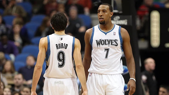 ▲ Derek Williams (No. 7)