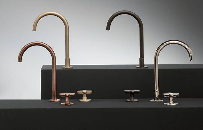 판티니 아이코나 클래식의 다양한 PVD./제공=판티니