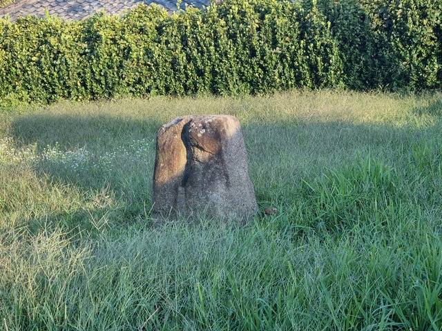 김유신 장군이 군사 훈련을 하던 경산지역의 기간지주.