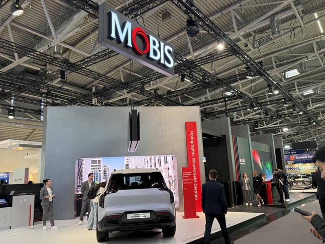 독일 뮌헨 'IAA 모빌리티 2025'에 마련된 현대모비스 부스./사진=백유진 기자 byj@