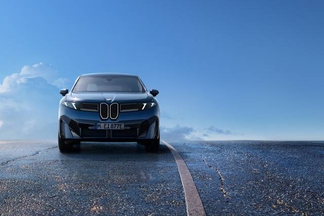 BMW 첫 번째 노이어 클라쎄 모델 ‘BMW 뉴 iX3’. BMW 제공