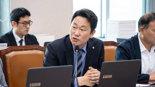 곽상언 더불어민주당 의원이 지난달 20일 국회 산업통상자원중소벤처기업위원회 전체회의에서 발언하고 있다. 곽 의원 페이스북 캡처
