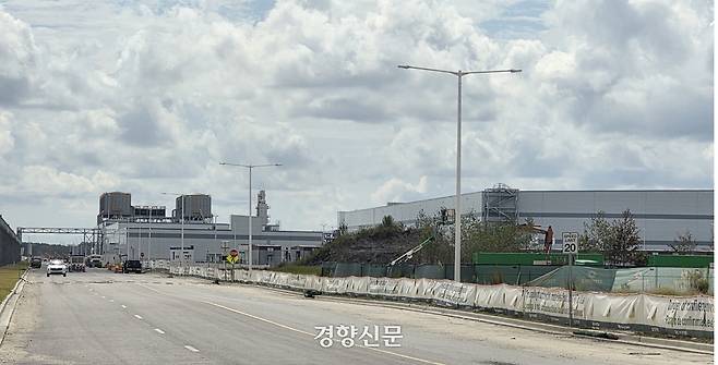 8일(현지시간) 미국 조지아주 서배너에 있는 현대자동차·LG에너지솔루션 합작 배터리 공장 전경. 공장은 지난 4일 미 이민당국의 대규모 단속 이후 건설이 중단됐다.