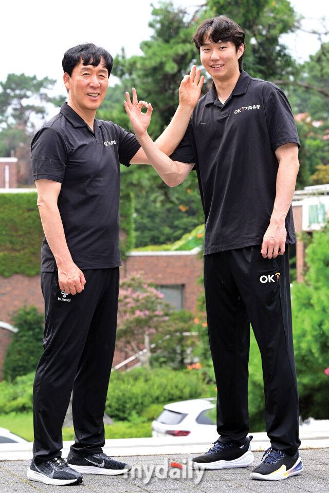 신영철 감독과 이민규./곽경훈 기자