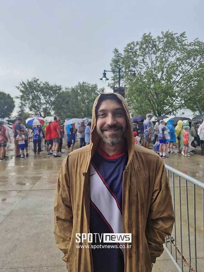 ▲ 뉴욕 레드불스의 팬 랄프 ⓒ장하준 기자