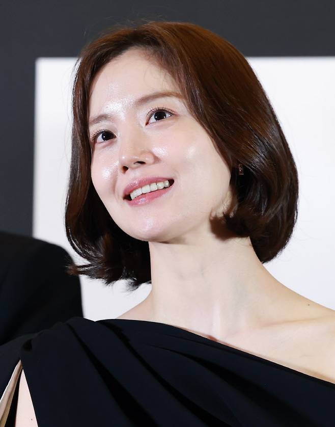 배우 문채원이 9일 서울 용산구 CGV용산아이파크몰에서 열린 영화 ‘귀시’(감독 홍원기) 언론시사회에 참석해 매력을 발산하고 있다.(사진=뉴스1)