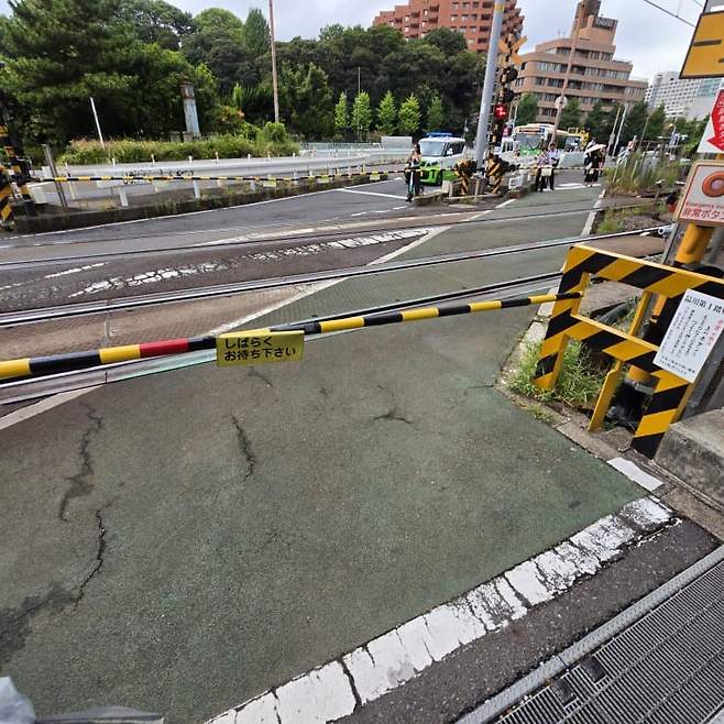 3fb8c32fffd711ab6fb8d38a4487766d1328318192eb5024e6010642b776568d55e909bacb50601c74af06d316da