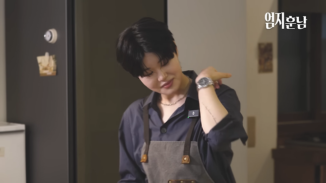 유튜버 채널 ‘엄지렐라’ 캡처.