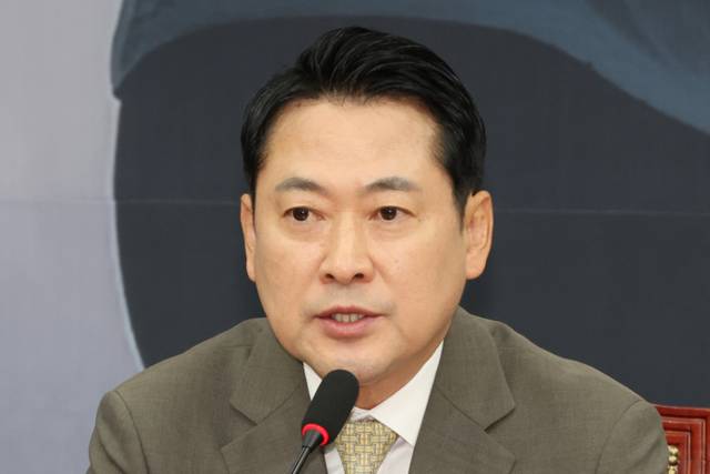 ▲ 국민의힘 장동혁 대표가 9일 서울 여의도 국회에서 더불어민주당 정청래 대표의 본회의 교섭단체대표 연설에 대해 비판하고 있다. 연합뉴스