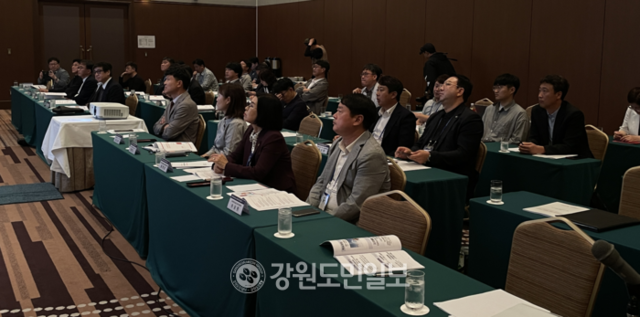 ▲ 강원-북해도 특별자치 국제세미나가 열린 일본 홋카이도 쿠시로 ANA 크라운 플라자 호텔에 강원도, 북해도, 학계 등 관계자들이 참석했다. 이정호 기자