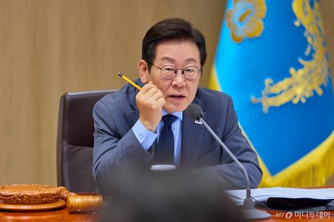 (서울=뉴스1) 이재명 기자 = 이재명 대통령이 9일 서울 용산 대통령실 청사에서 열린 제41회 국무회의에서 발언을 하고 있다. (대통령실 제공. 재판매 및 DB 금지) 2025.9.9/뉴스1  Copyright (C) 뉴스1. All rights reserved. 무단 전재 및 재배포,  AI학습 이용 금지. /사진=(서울=뉴스1) 이재명 기자