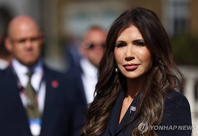 8일 런던 방문한 크리스티 놈 미 국토안보 장관 [로이터 연합뉴스]