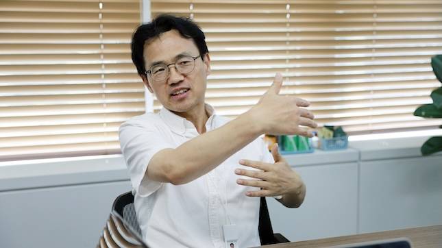 신양균 SK스토아 경영전략본부장 겸 AI커머스 TF장이 SK스토아의 A커머스 전략에 대해 설명하고 있다. / 사진=SK스토아