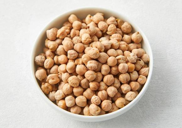 병아리콩에는 다양한 건강 효능이 숨어 있다. 사진은 병아리콩. [사진=마켓컬리]