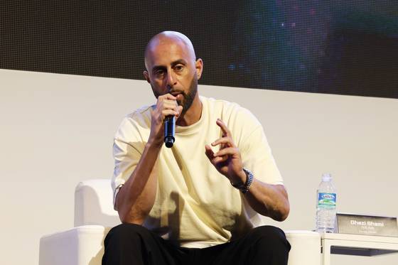 Ghazi Shami, founder of Empire Distribution, speaks during a keynote session at MU:CON, Korea’s largest annual music industry get-together, held in central Seoul on Sept. 10. [KOREA CREATIVE CONTENT AGENCY]