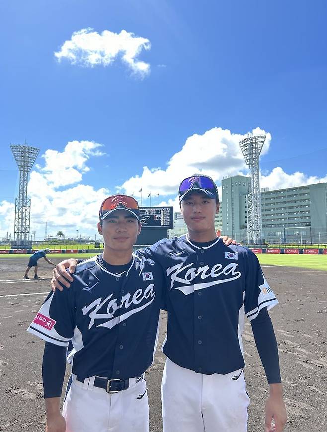 한국 18세 이하(U-18) 야구대표팀 오재원(왼쪽)과 안지원. (사진=대한야구소프트볼협회 제공). 2025.09.10. *재판매 및 DB 금지