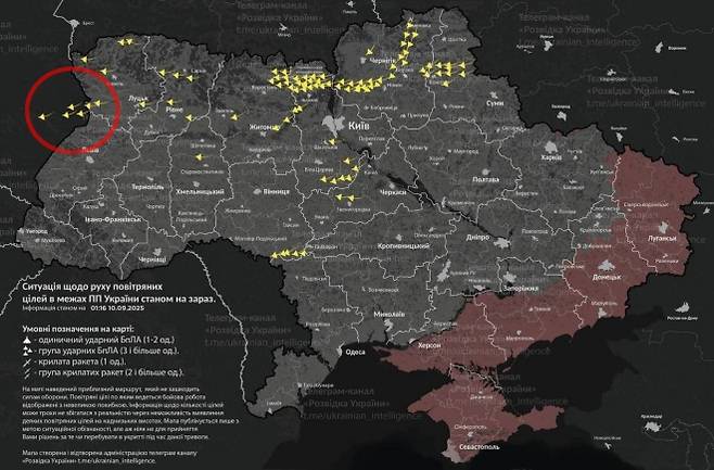우크라이나 공습 상황을 보여주는 지도. 빨간 원 표시된 드론 무리가 폴란드 영공을 넘어간 것으로 보고됐다. 출처=우크라이나 정보 계정 텔레그램 채널