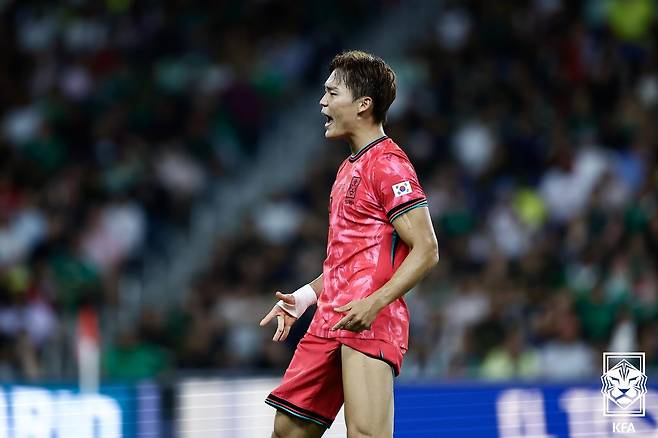 대한민국 축구대표팀 공격수 오현규가 10일 미국 테네시주 내슈빌의 지오디스파크에서 열린 멕시코전에서 골을 터뜨린 뒤 골 세리머니를 하고 있다. /사진=대한축구협회 제공