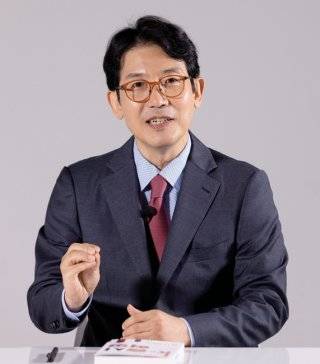 책 ‘K-증시혁명’을 쓴 강관우 더프레미어 대표. 이상윤&nbsp;