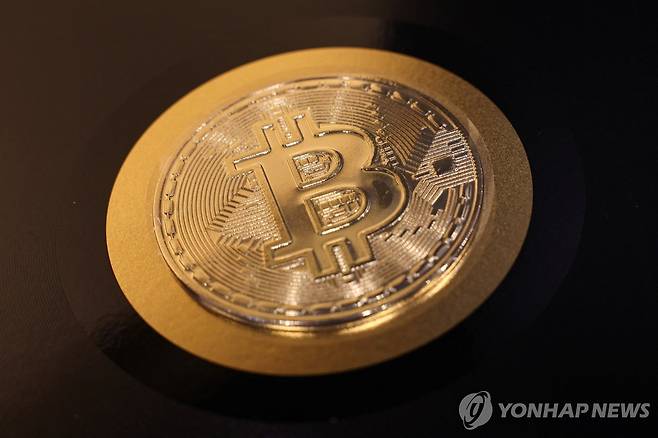 비트코인 이미지 [로이터 연합뉴스 자료사진. 재판매 및 DB 금지]